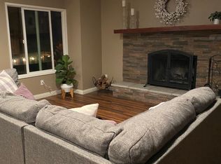 26221 Lake Forest Dr, Twin Peaks, CA 92391