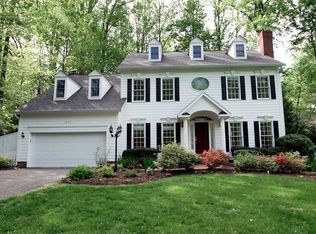 1950 Rhode Island Ave, Mc Lean, VA 22101