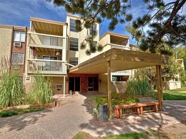 1300 S Parker Road #212, Denver, CO 80231