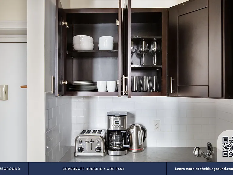 535 Hudson St #3D — Photo 5