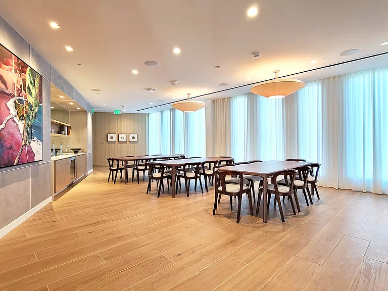 987 Queen St #4015 — Photo 30