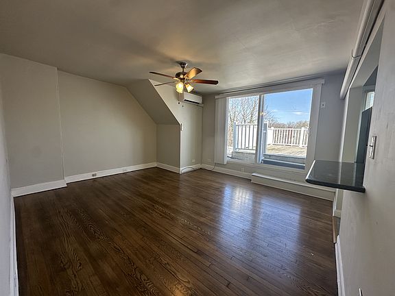 3rd image of 1405 Gilpin Ave