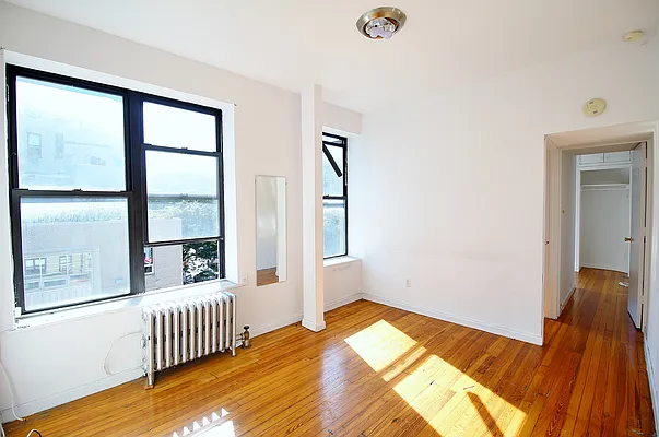 Rented by Julianna Realty Corp | media 7