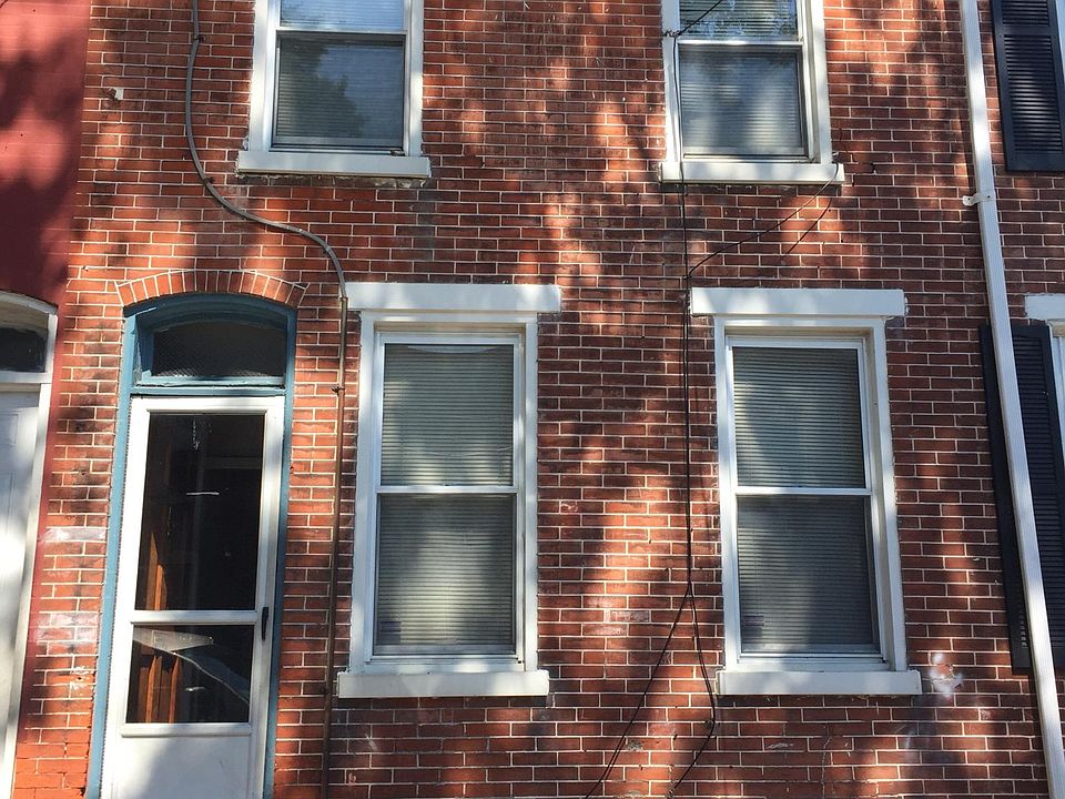 1st image of 1002 Kirkwood St