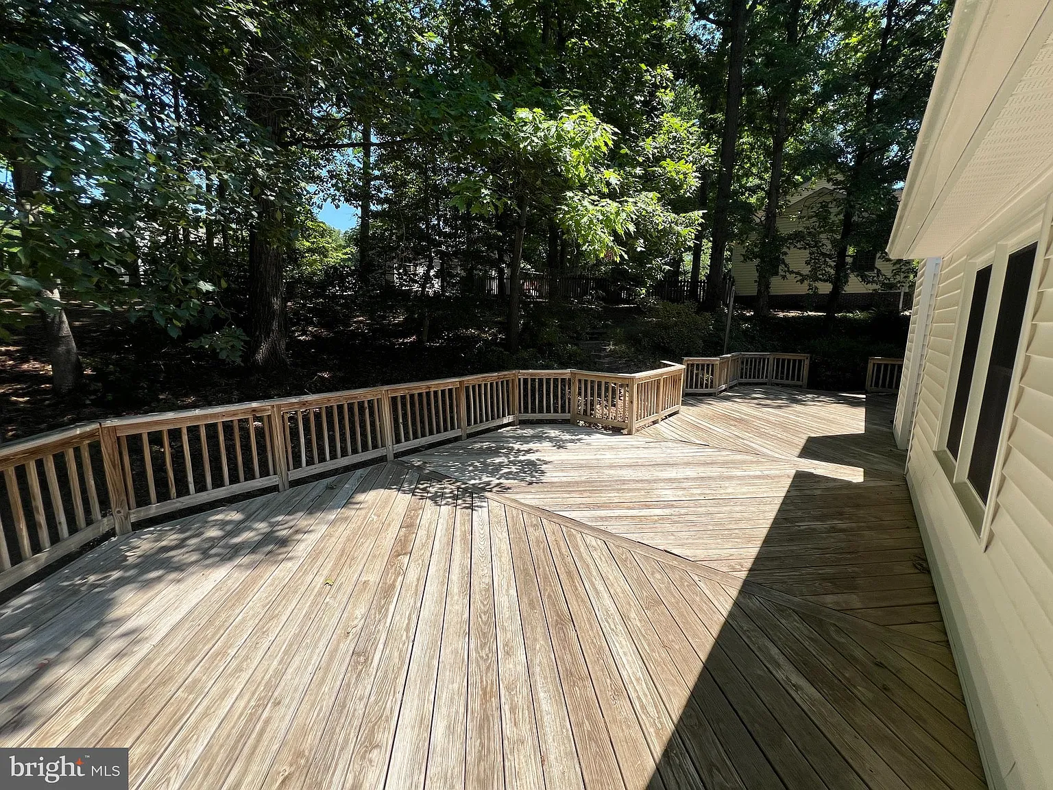 4 bed, 2072 sqft, $2,500 — Photo 3