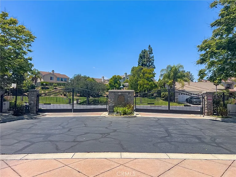 1699 Ramona Dr — Photo 59