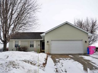 630 Lee St NE, Owatonna, MN 55060