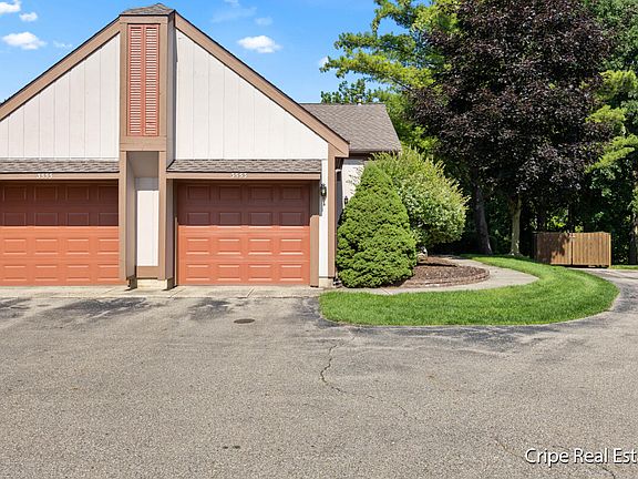 3rd image of 3553 Whispering Brook Dr SE