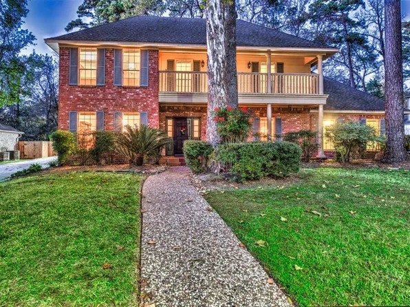 4815 Golden Pond Dr, Kingwood, TX 77345