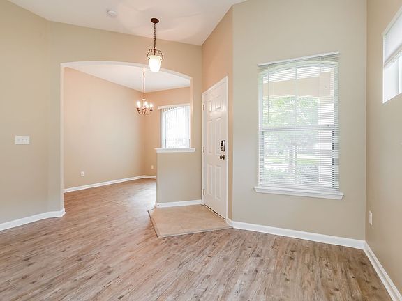 4th image of 705 Porto Cristo Ave