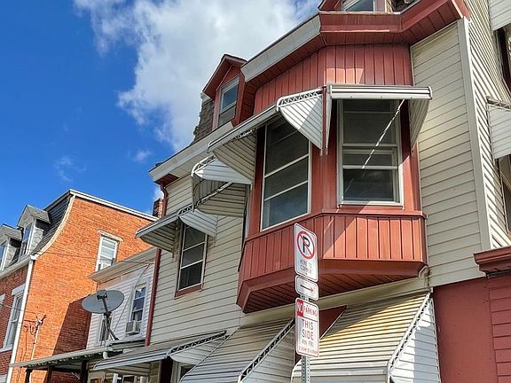 5th image of 37 N Franklin St APT 2