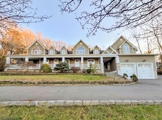 316 Palmer Rd, Denville, NJ 07834