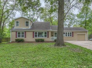 8622 Hadley St, Overland Park, KS 66212