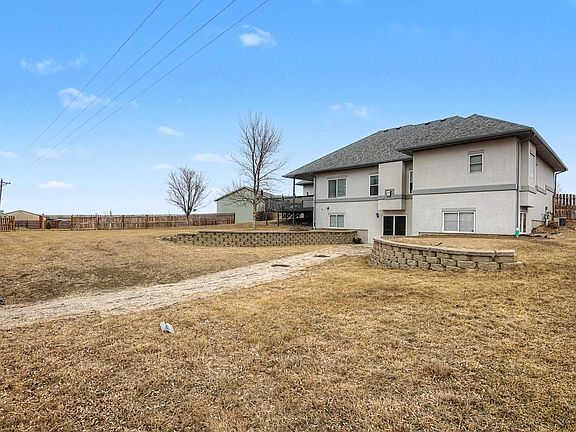 5th image of 22727 Rando Ct