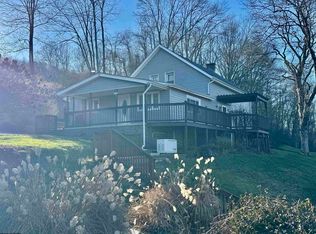 5446 Cunningham Run Rd, Shinnston, WV 26431