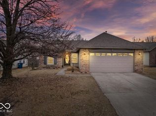 10695 Kyle Ct, Fishers, IN 46038