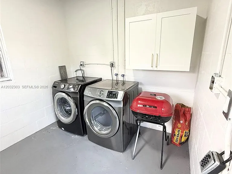 801 Brodhag Dr — Photo 14