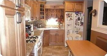 5th image of 70 Florence Pl
