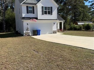 360 Summer Hill Rd, Fayetteville, NC 28303