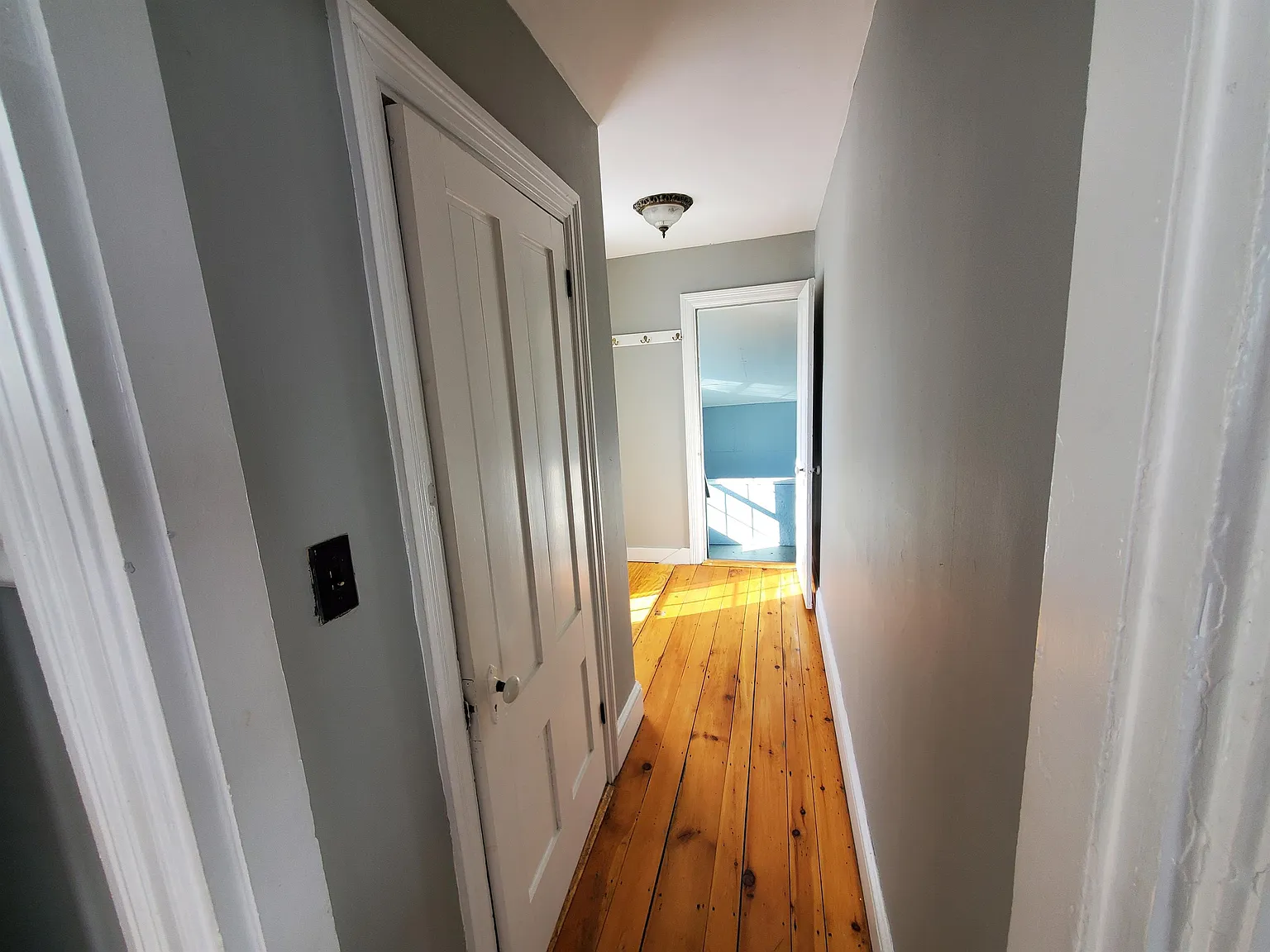91 First St - 3 — Photo 4
