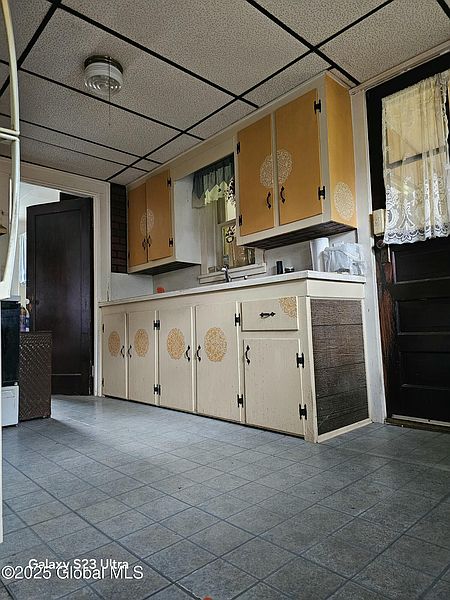 3rd image of 1392 Dunnsville Road