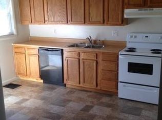 704 Yvette Ct, Columbus, OH 43223