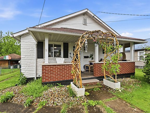 2nd image of 506 Grant St