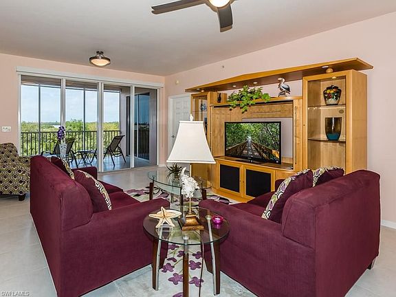 3rd image of 269 Vintage Bay Dr Unit 17
