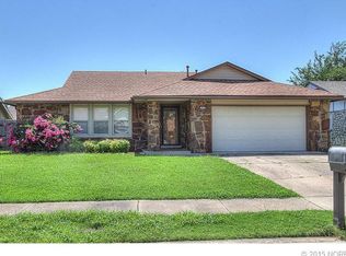 13332 E 33rd St, Tulsa, OK 74134