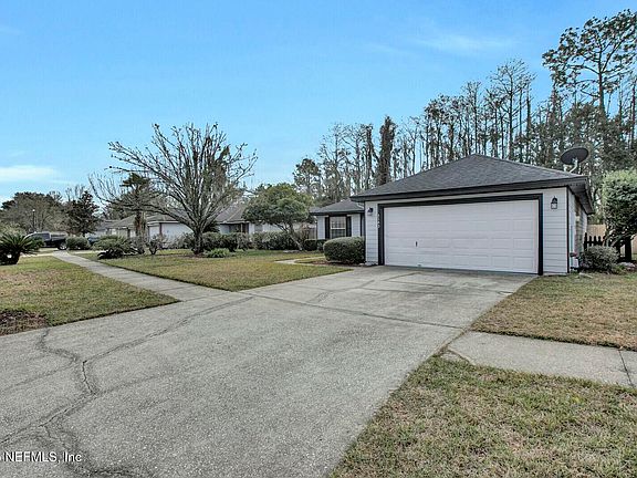 3rd image of 3143 OLDE SUTTON PARKE Drive
