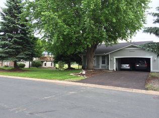 12001 91st Ave N, Maple Grove, MN 55369