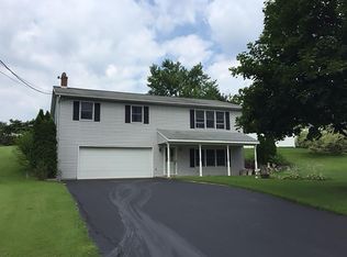 546 N 6th St, Hamburg, PA