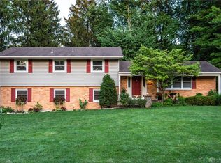 5500 Red Coach Rd, Dayton, OH 45429