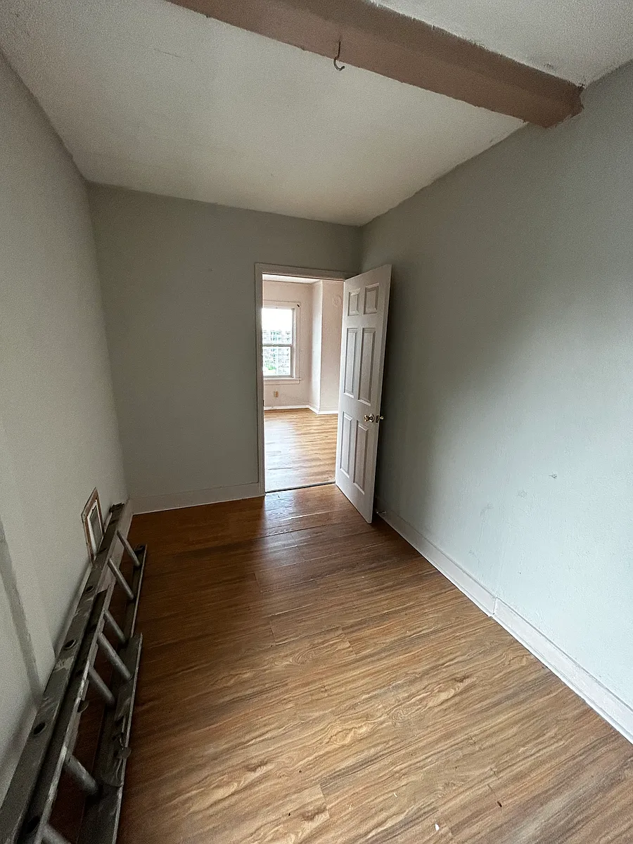 Building Photo - 9265 57th Ave S #202