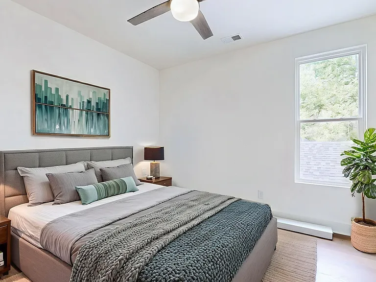 2908 Torbett St — Photo 9