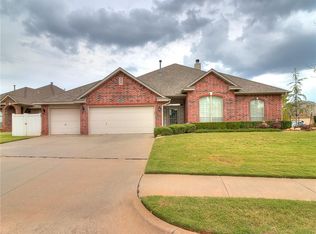 12524 Village Ln, Oklahoma City, OK 73170