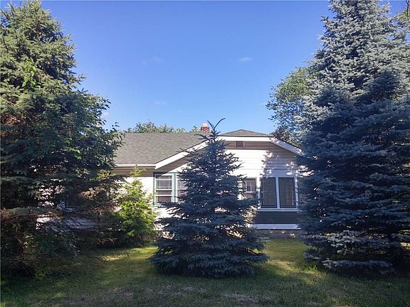 3rd image of 3408 S Sherman Dr