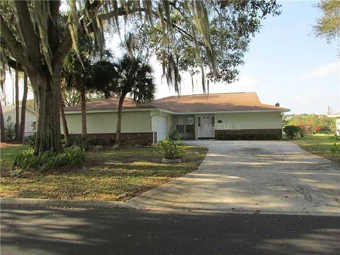 1631 Lagoon Place