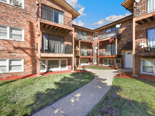 6447 S Narragansett Ave #1A, Chicago, IL 60638