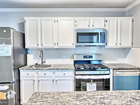 4214 Labyrinth Rd, Baltimore, MD 21215