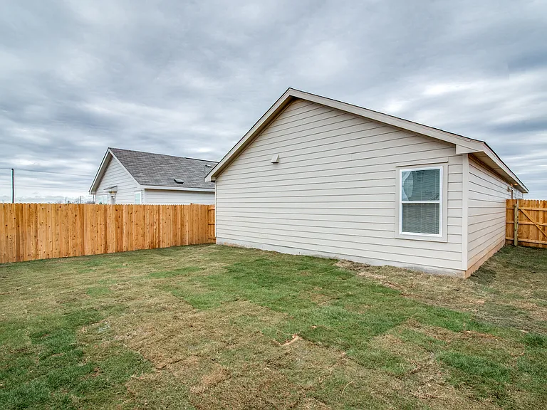 2406 Double Oak Dr — Photo 23