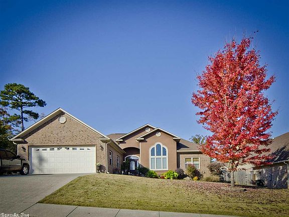 2nd image of 130 Saint Lucia Way