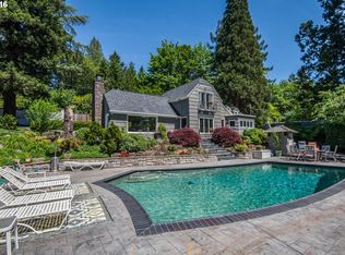 8085 SW Canyon Dr, Portland, OR 97225