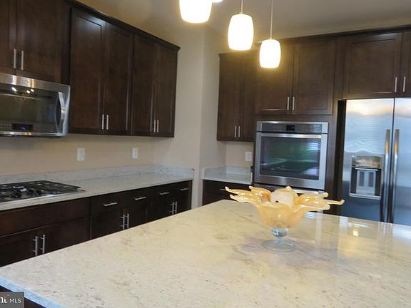 5th image of 16706 Shackleford Way