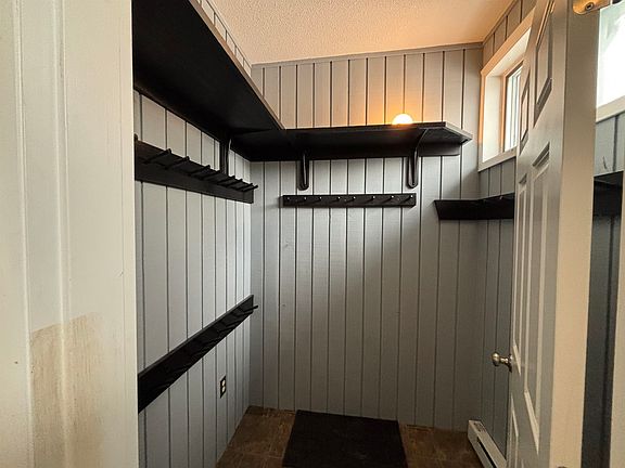 3rd image of 28 Tyler Spring Way #19