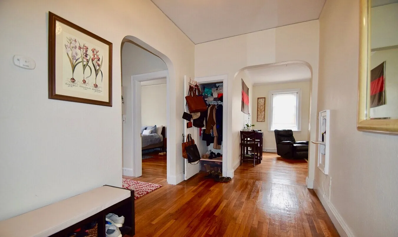 1 bed, $2,395 — Photo 1