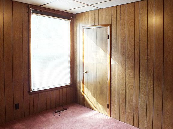 Bedroom.UPPER