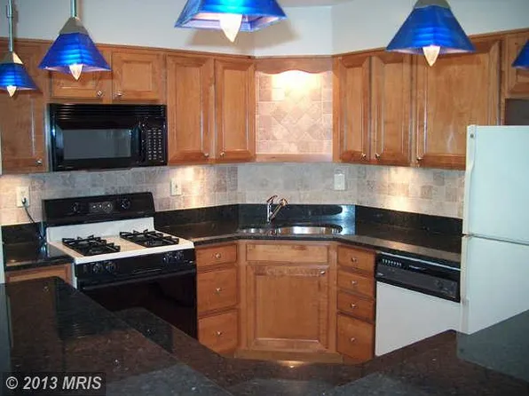 3535 Chevy Chase Lake Dr APT 208, Chevy Chase, MD 20815