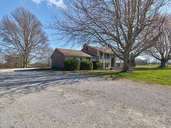 4th image of 8720 Wades Mill Rd