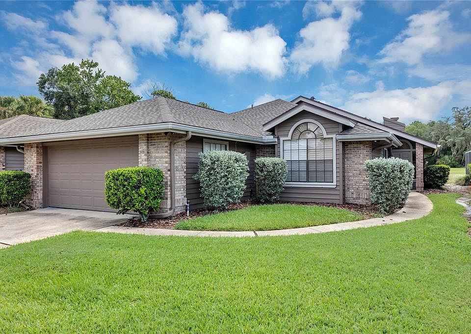 1st image of 315 W SABAL PALM PLACE
